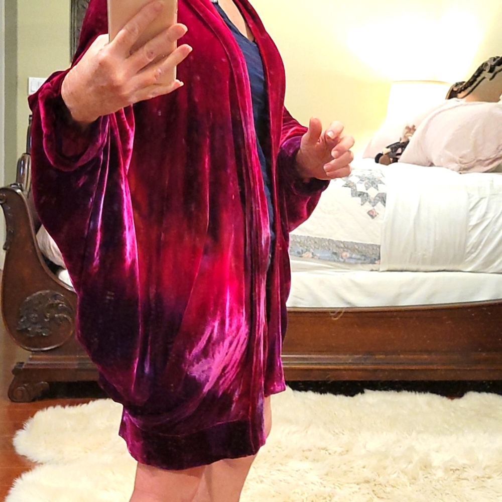 Shawl velvet wrap Rare Find